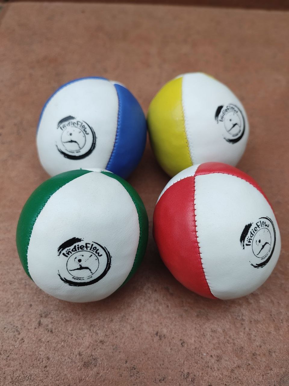 Juggling Balls 2.0 - Image 1